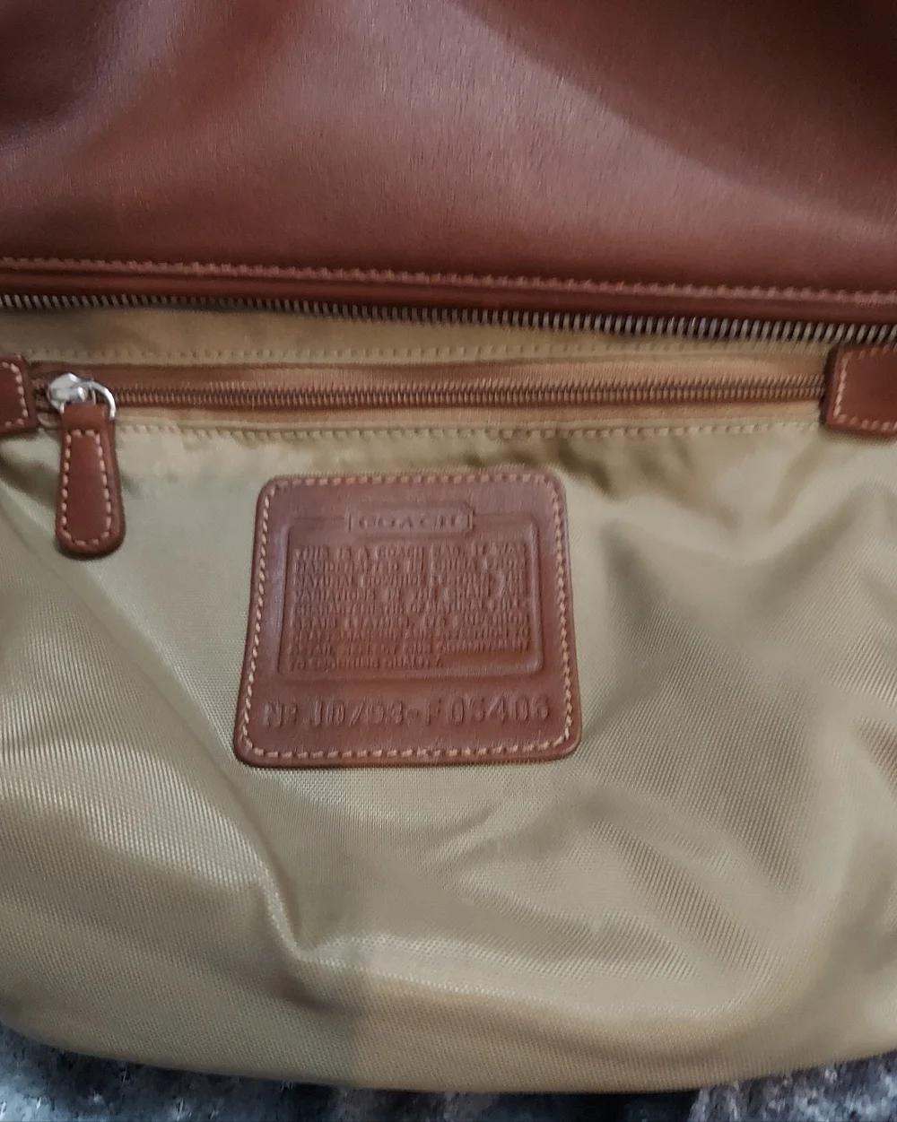 Coach Y2K Vintage Mens Soft Leather Travel Bag Toiletry Kit No. F05406 Like New